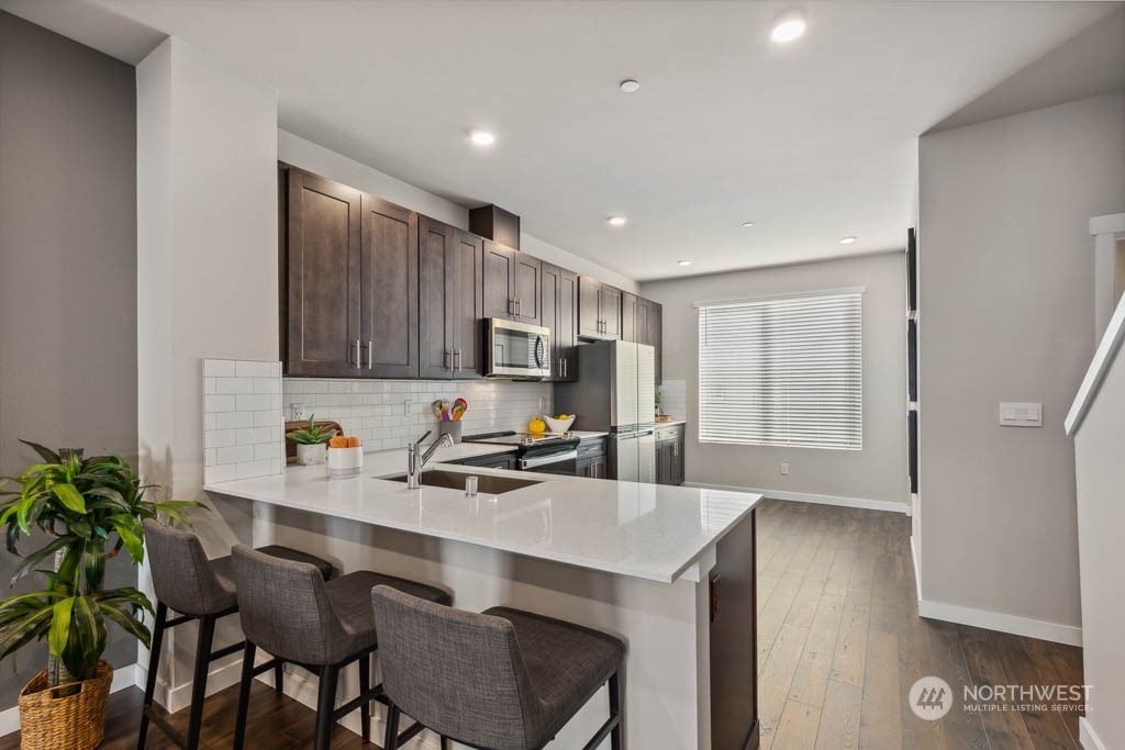 9916 18th Avenue W Unit: B