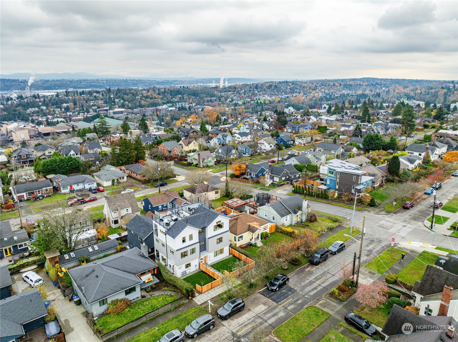 3450 37th Avenue SW Unit: B