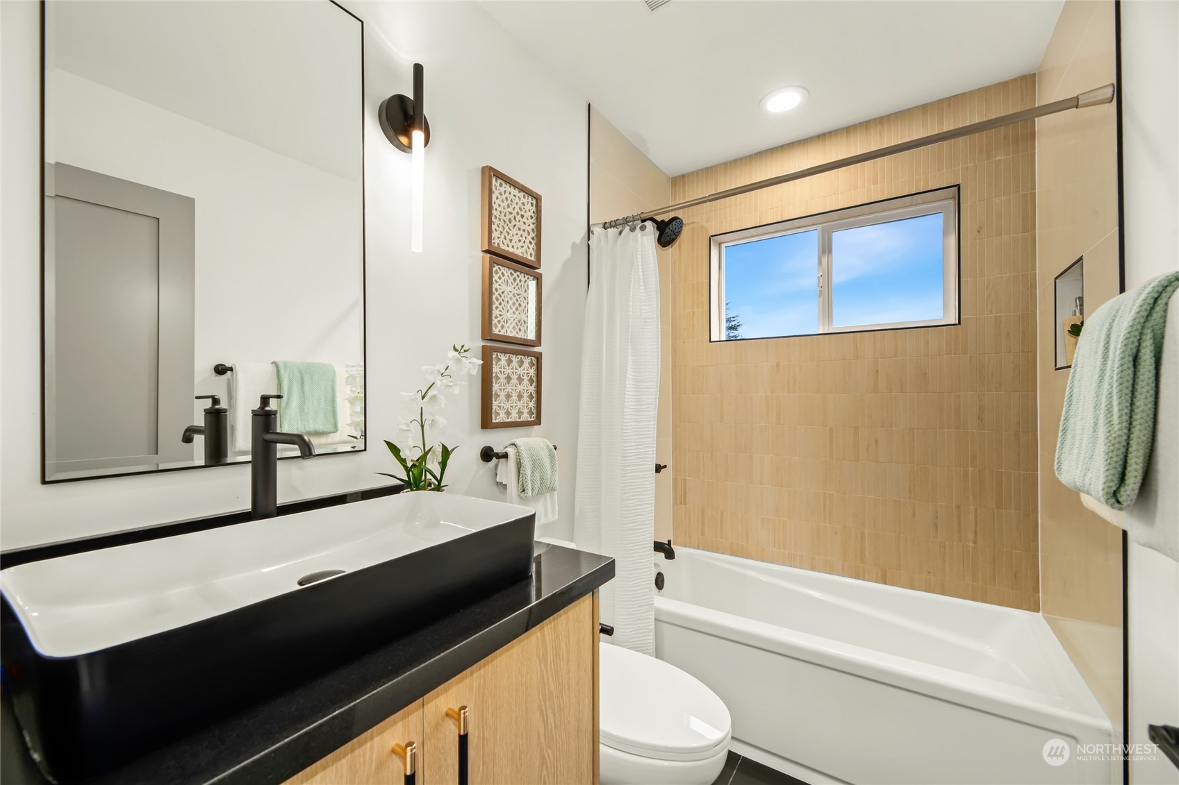 3450 37th Avenue SW Unit: B