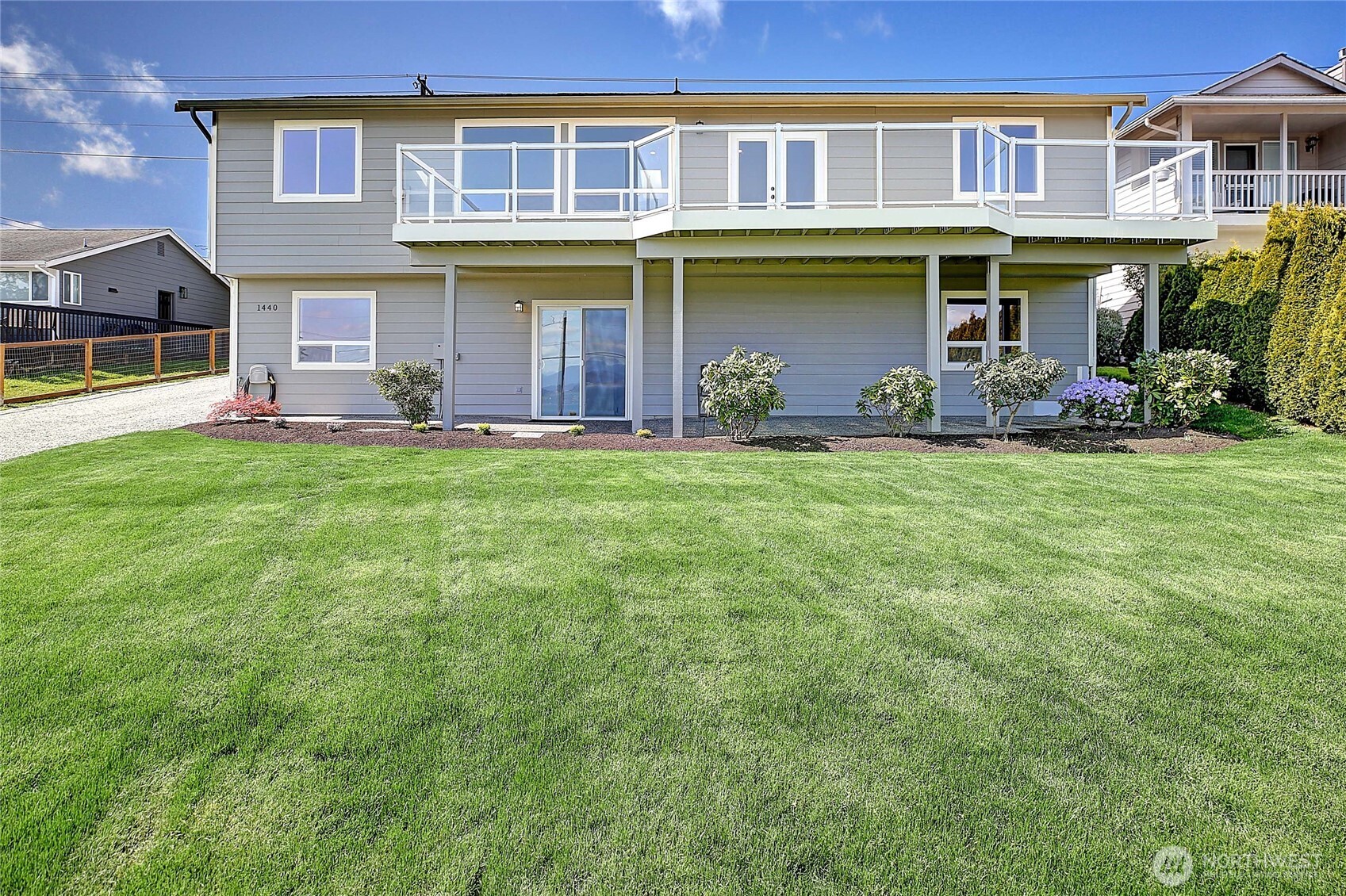 1440 Country Club Drive