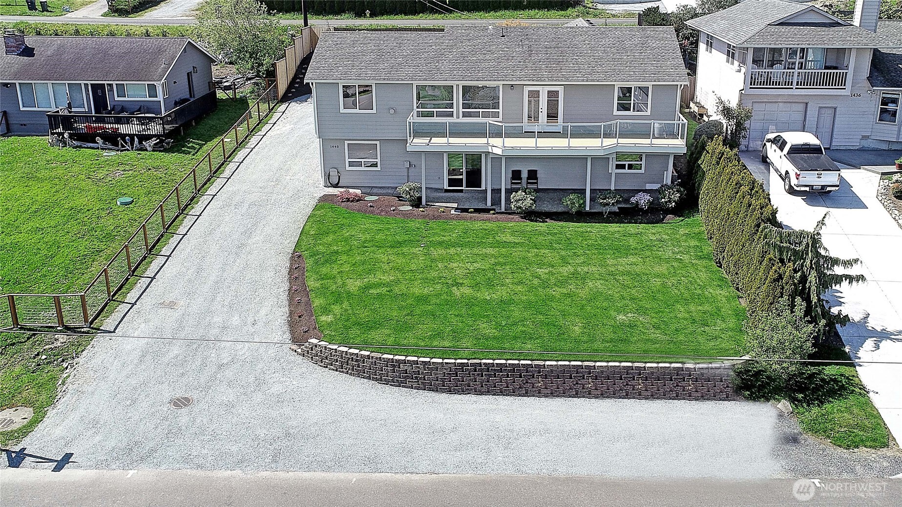 1440 Country Club Drive
