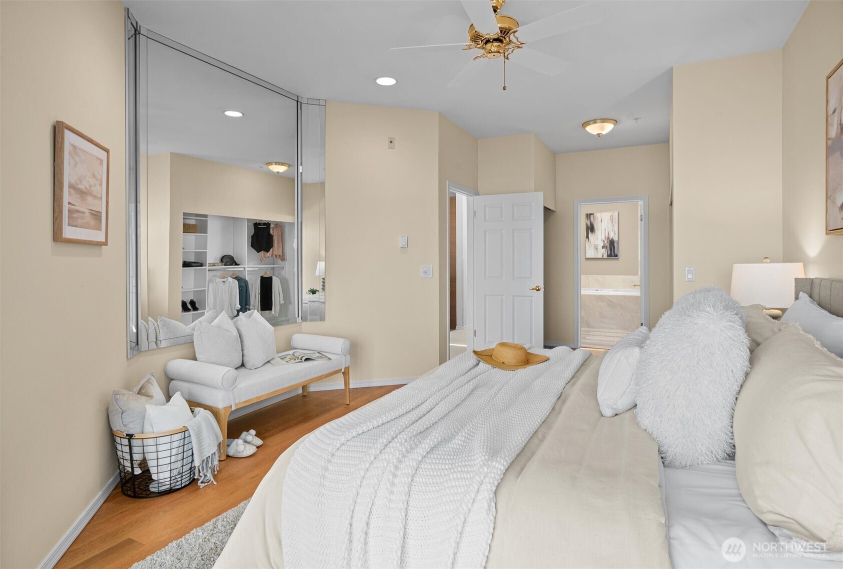 1534 Alki Avenue SW Unit: 502