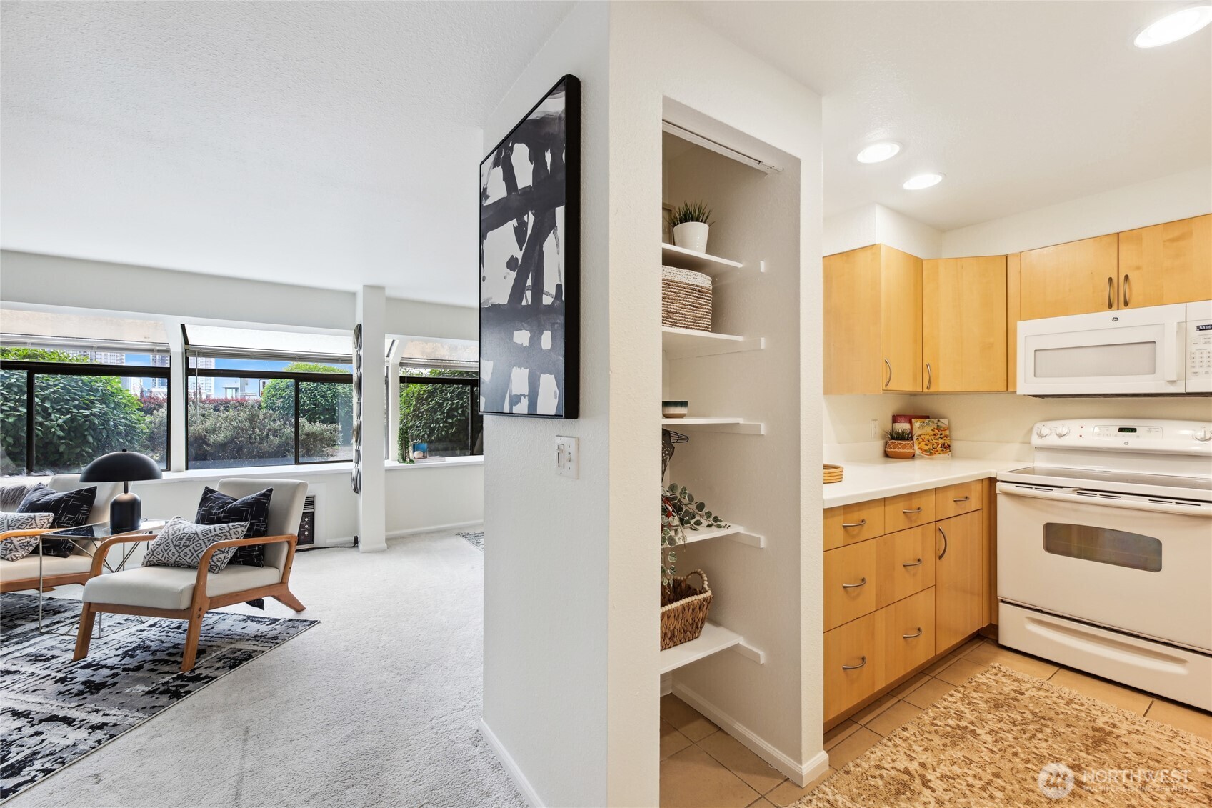 150 Melrose Avenue E Unit: 105