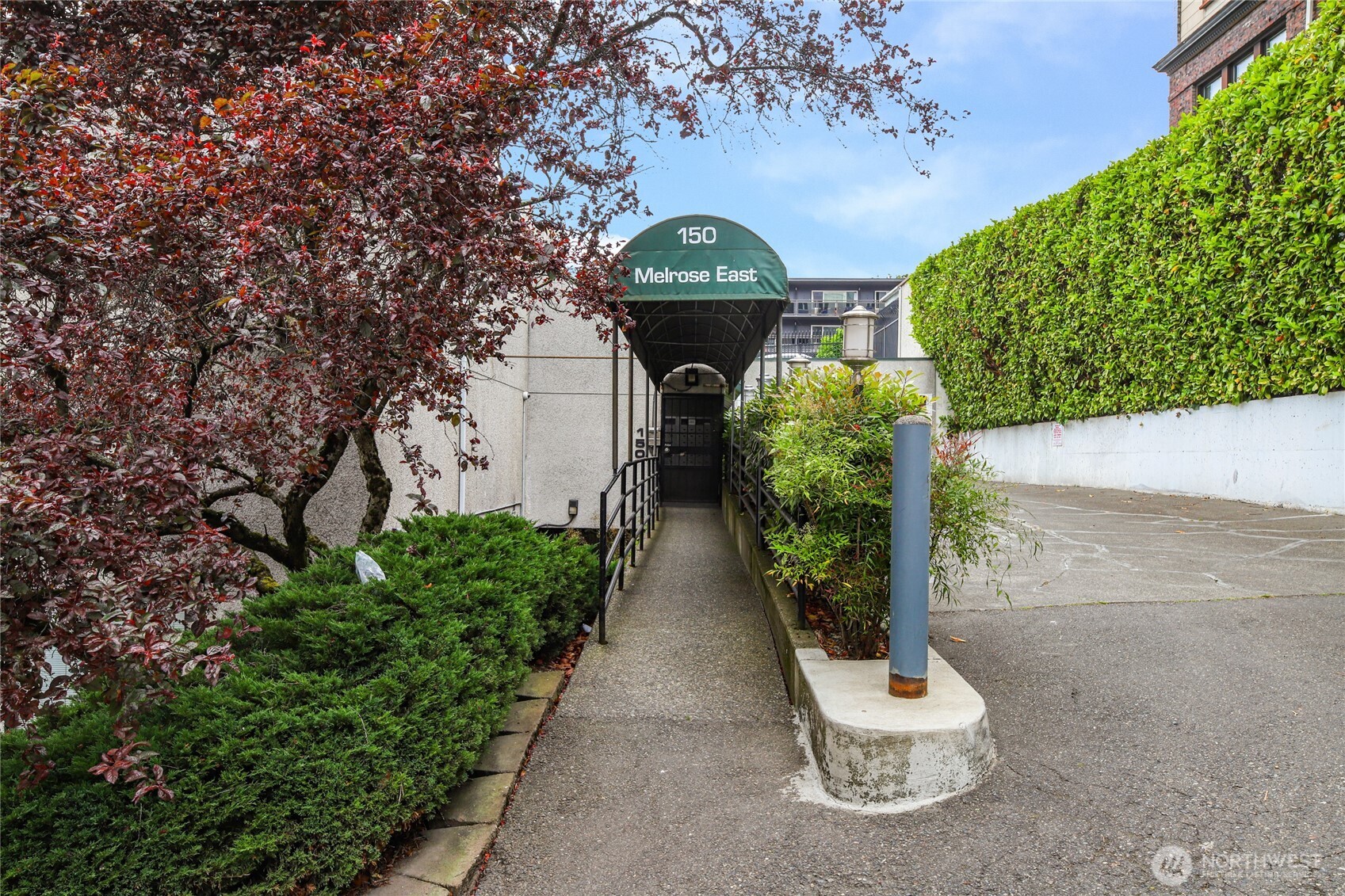 150 Melrose Avenue E Unit: 105