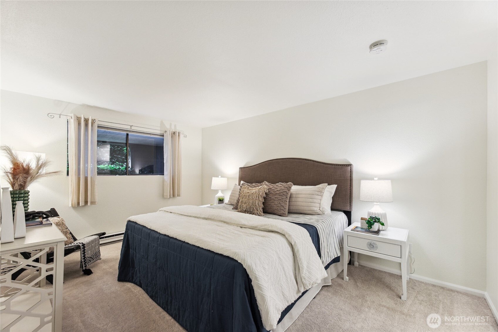 150 Melrose Avenue E Unit: 105