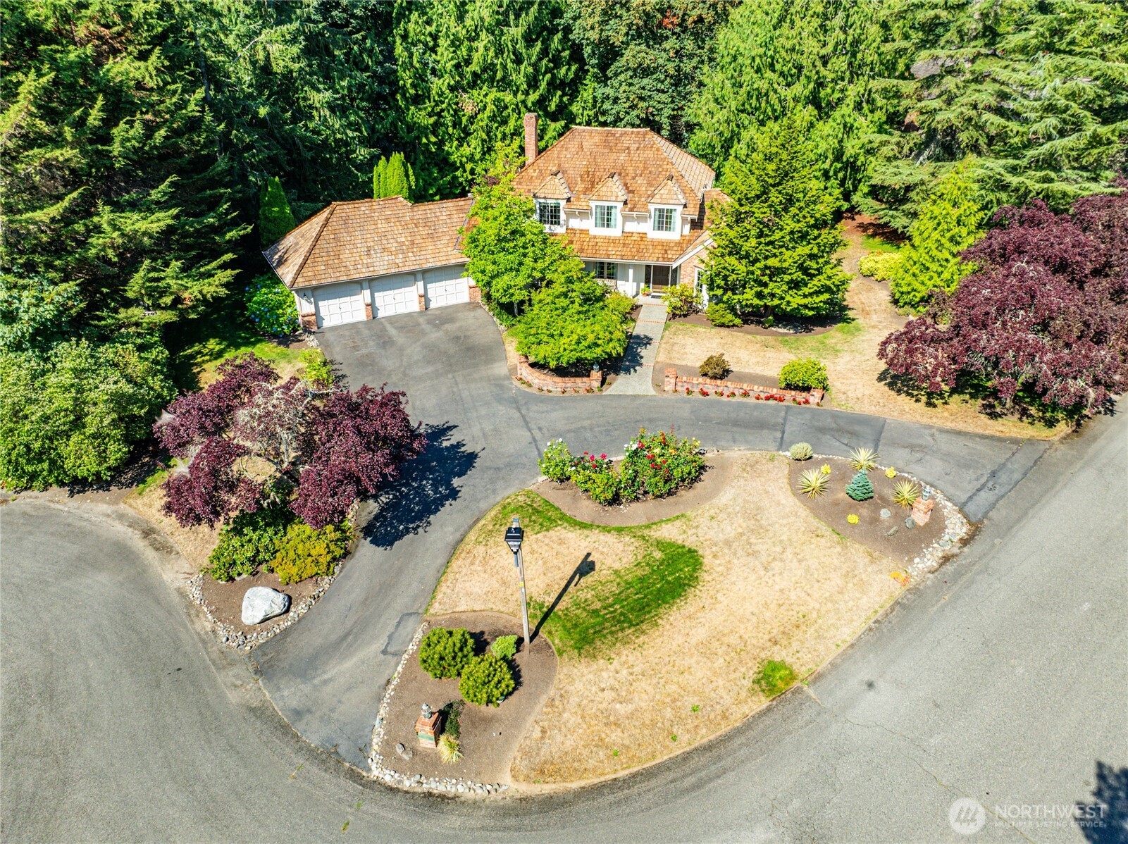6701 214th Avenue NE