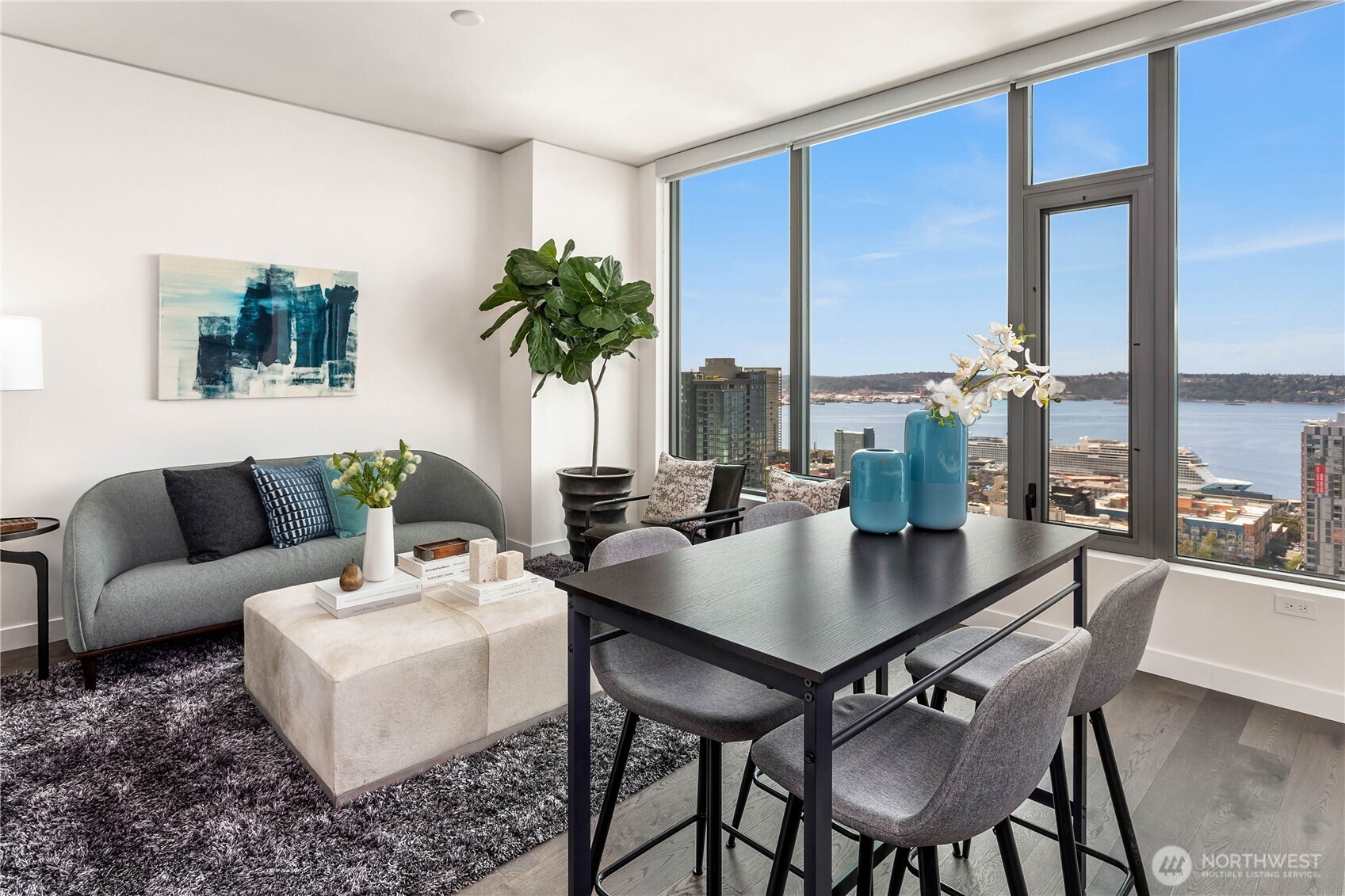 2510 6th Avenue Unit: 2807