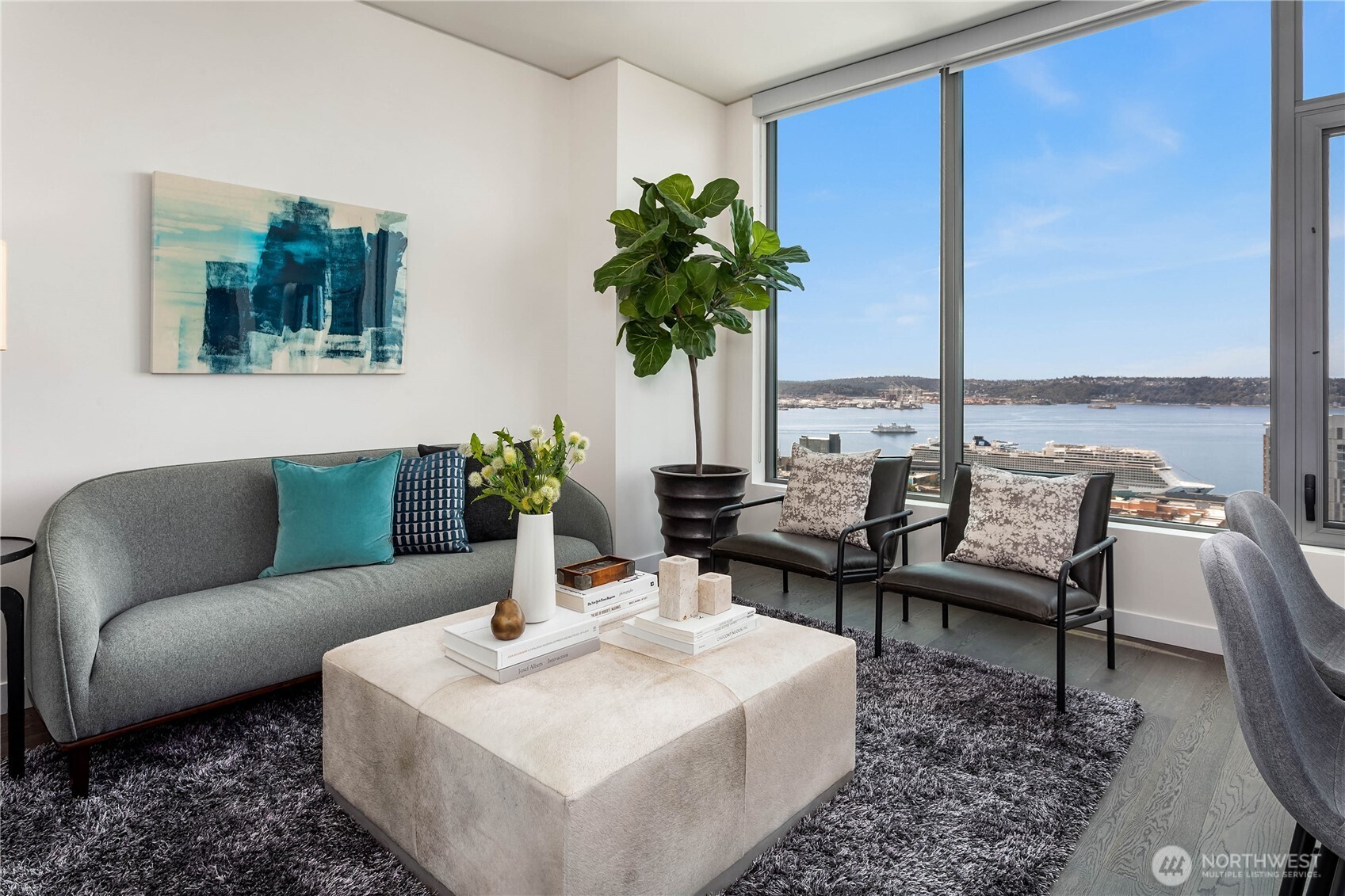 2510 6th Avenue Unit: 2807
