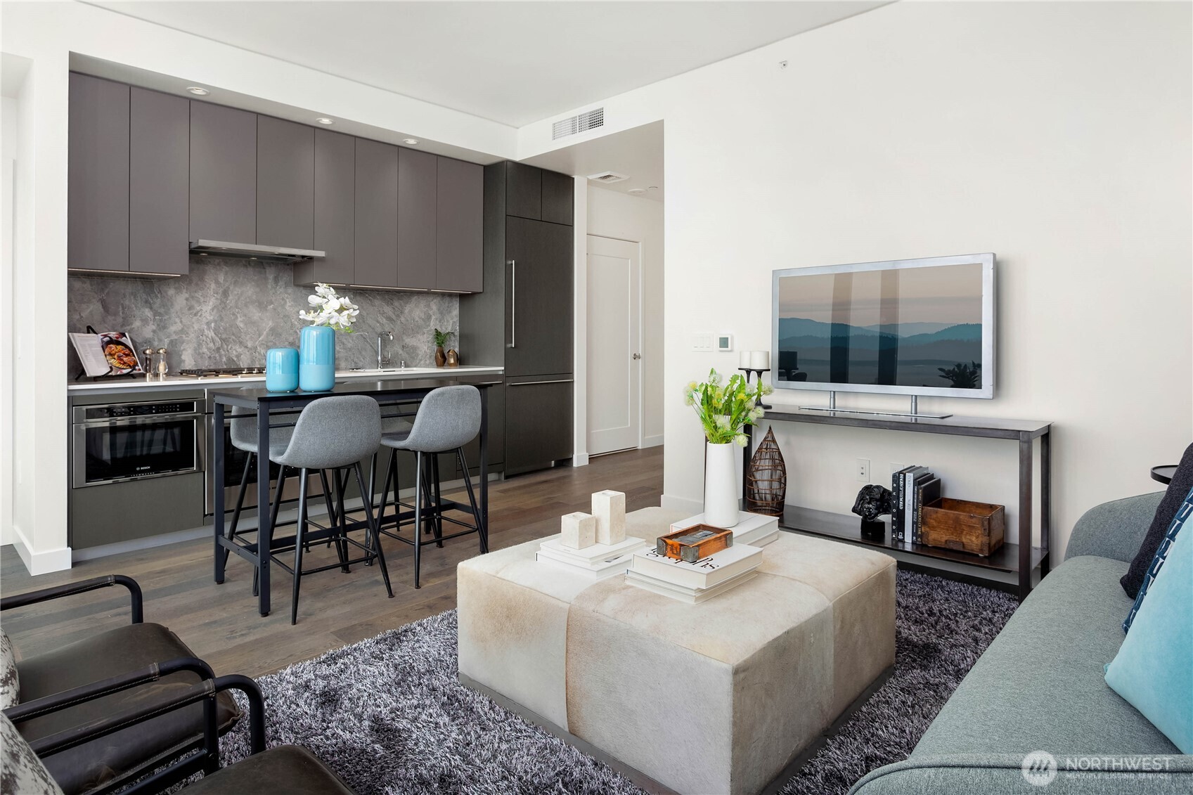 2510 6th Avenue Unit: 2807