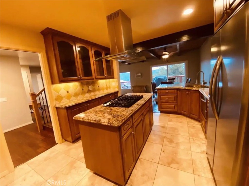 27547 Alpen Drive