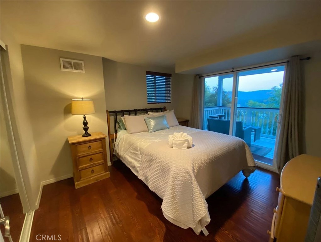 27547 Alpen Drive