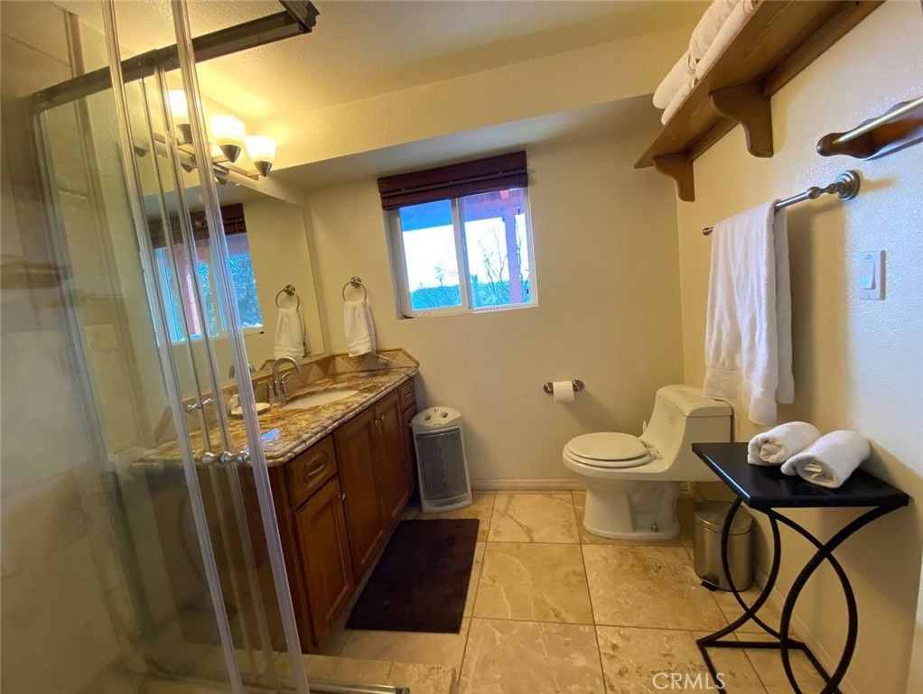 27547 Alpen Drive