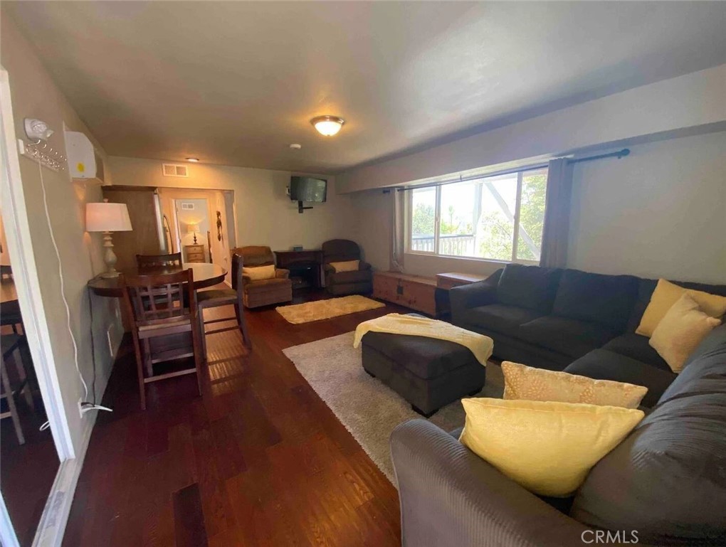 27547 Alpen Drive
