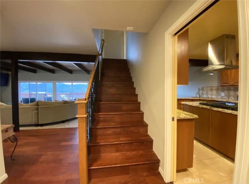 27547 Alpen Drive