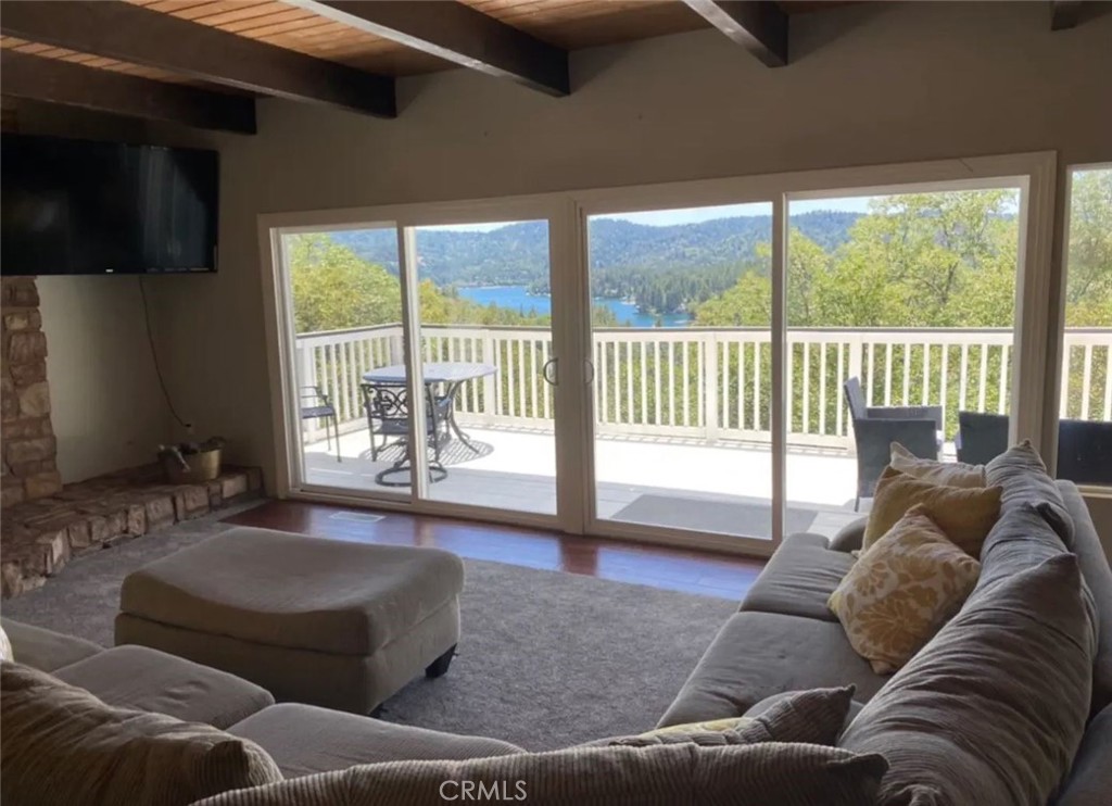 27547 Alpen Drive