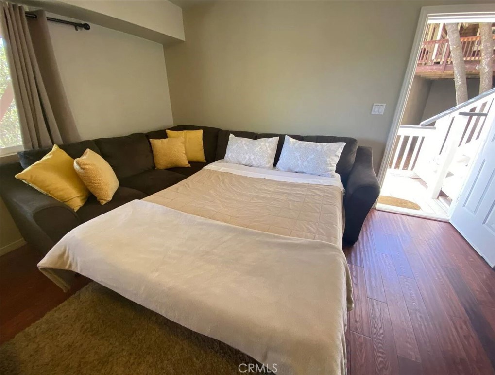 27547 Alpen Drive