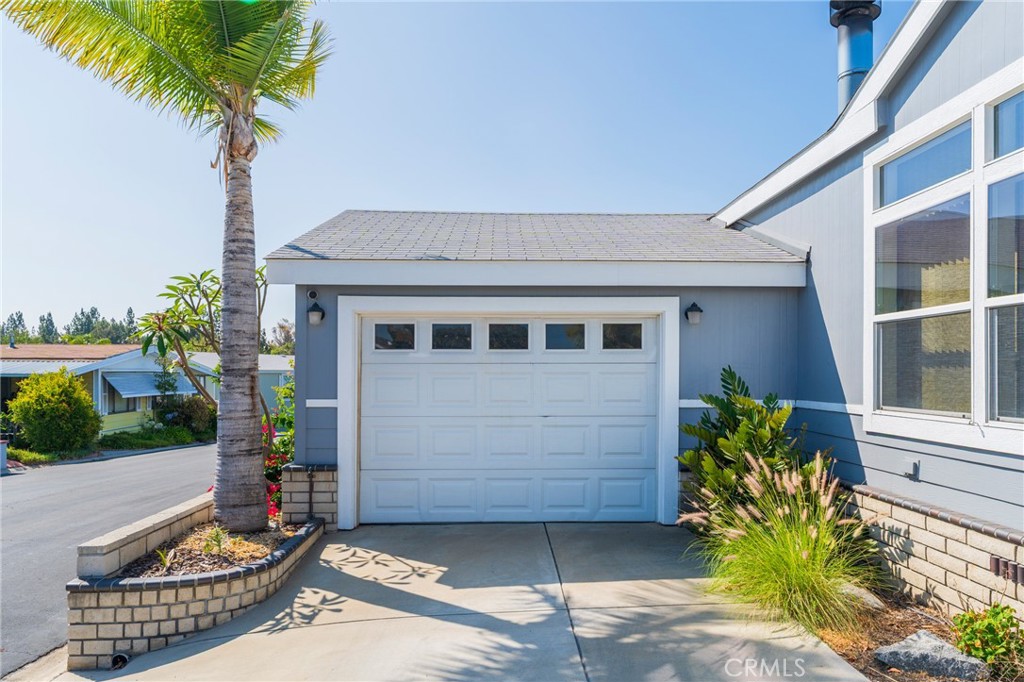 2851 Rolling Hills Drive 45