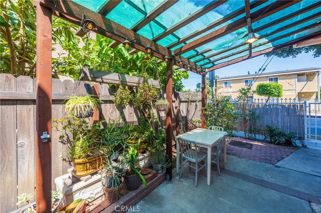 1329 Watson Avenue
