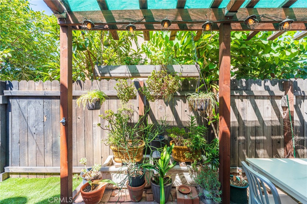 1329 Watson Avenue