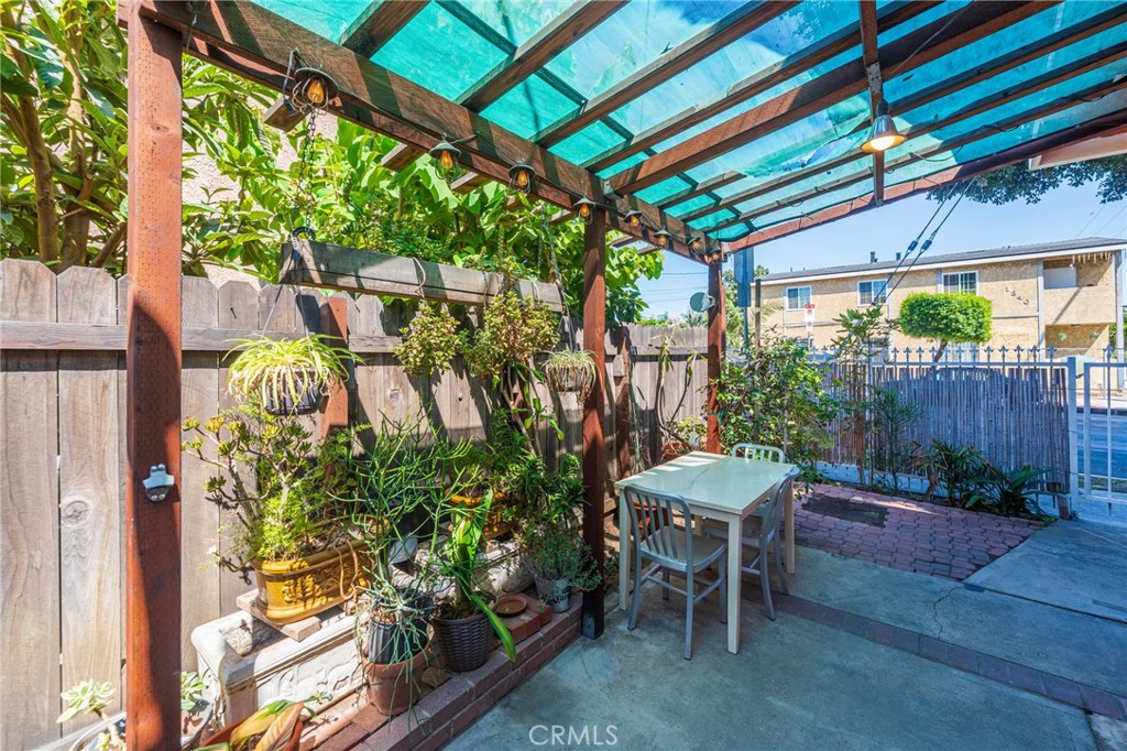 1329 Watson Avenue