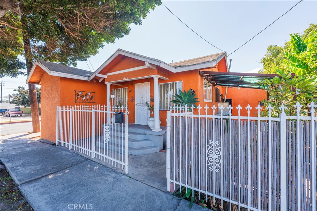 1329 Watson Avenue