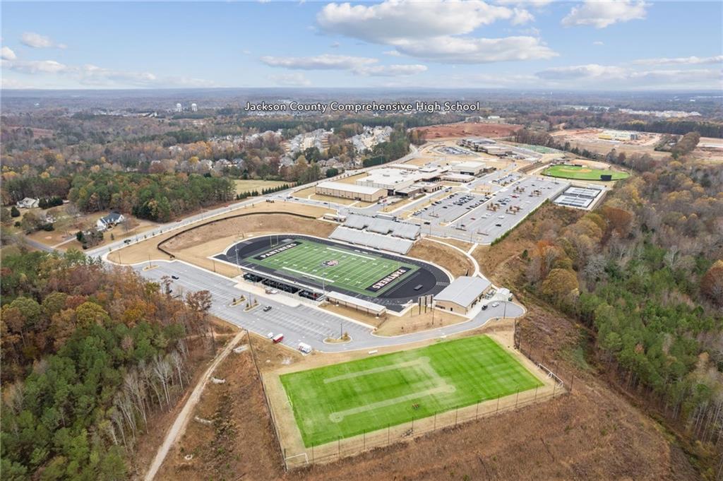 4058 Links Boulevard