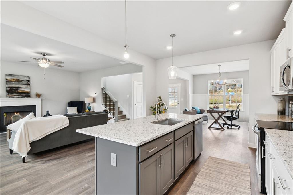 4058 Links Boulevard