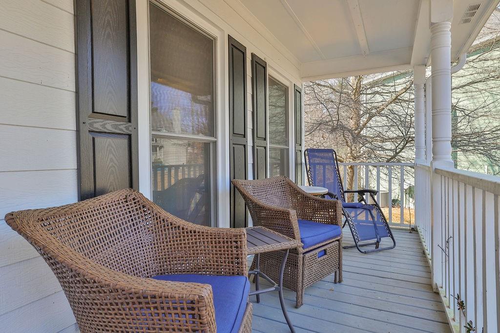 3040 Summit View Court