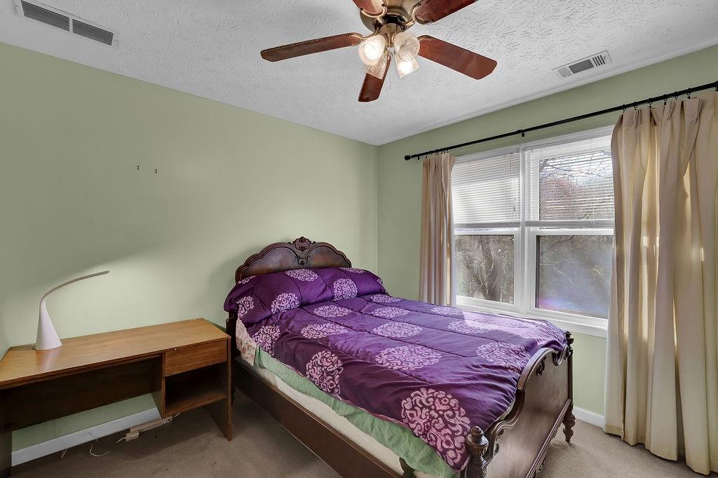 3040 Summit View Court