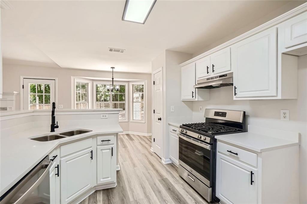 2949 Sweetbriar Walk