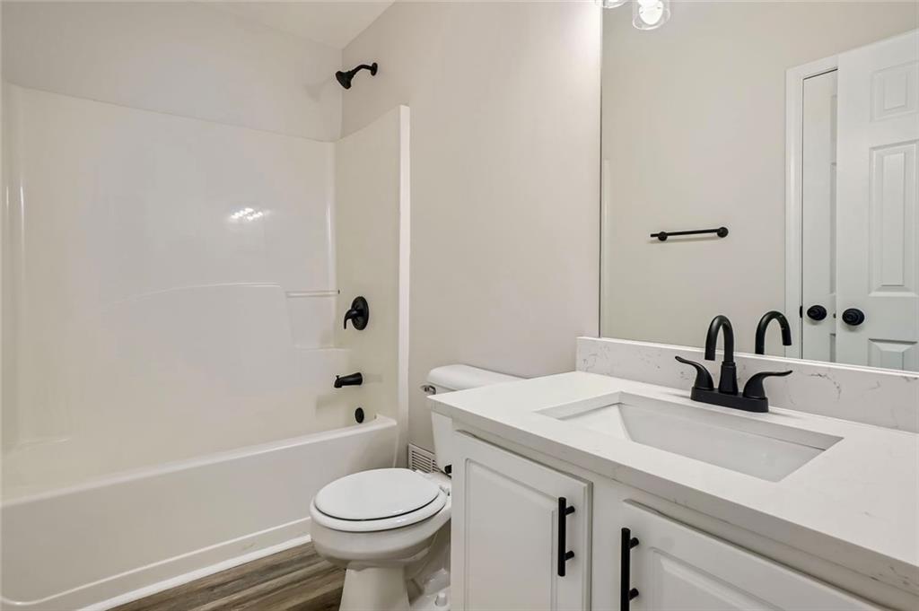 2949 Sweetbriar Walk