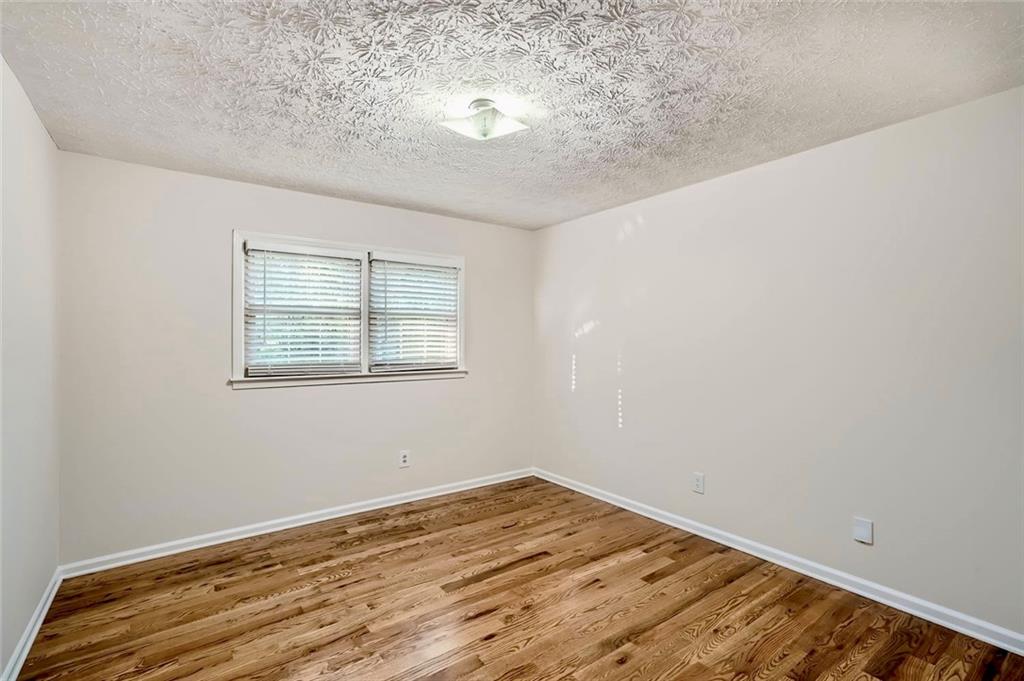 4661 Lucerne Valley Road SW