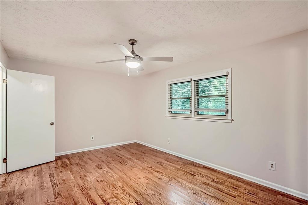 4661 Lucerne Valley Road SW