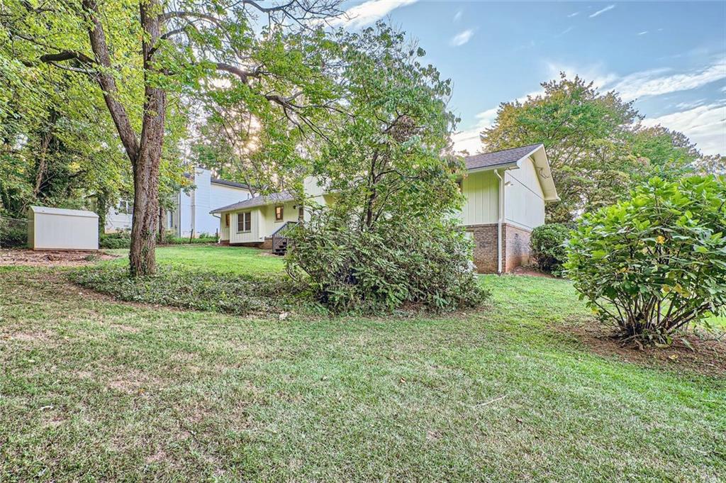 4661 Lucerne Valley Road SW