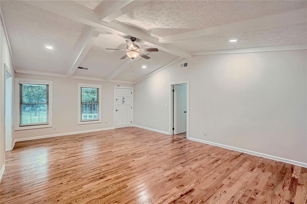 4661 Lucerne Valley Road SW