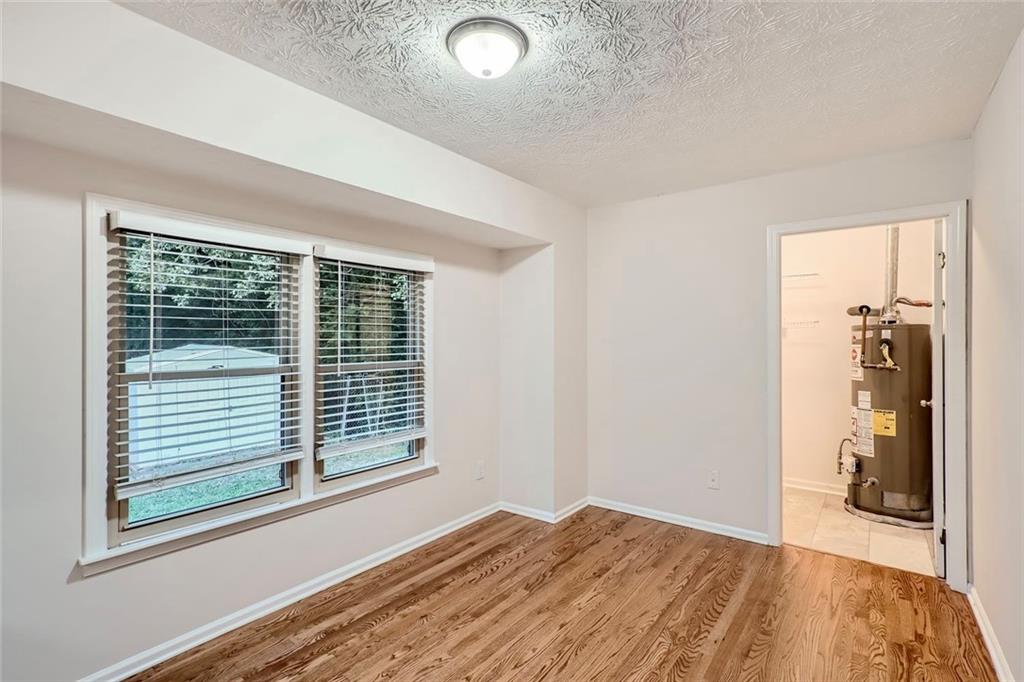 4661 Lucerne Valley Road SW