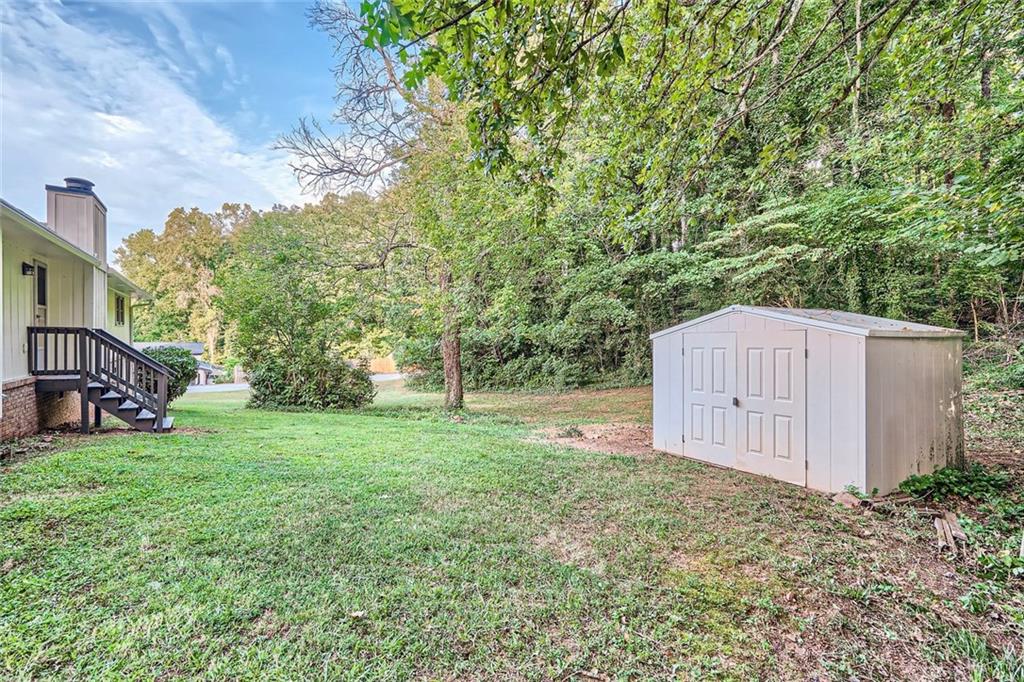 4661 Lucerne Valley Road SW