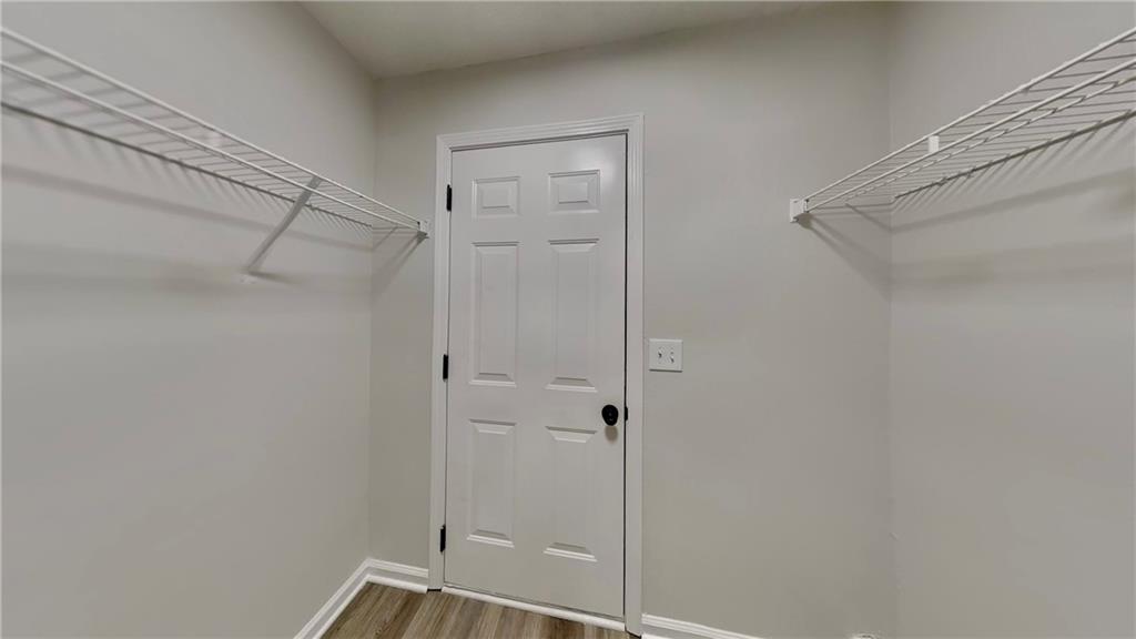 485 E Country Woods Drive