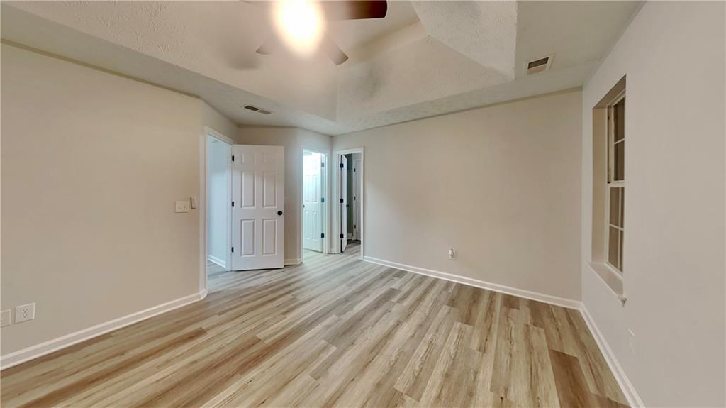 485 E Country Woods Drive