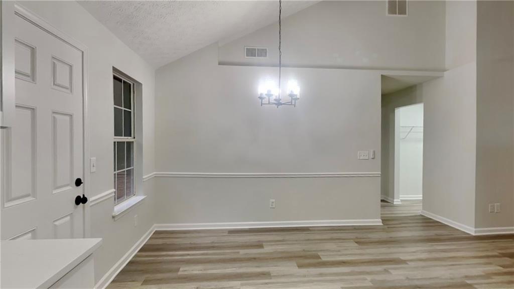 485 E Country Woods Drive