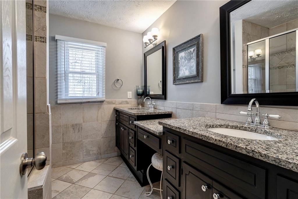 1262 Melton Drive SW