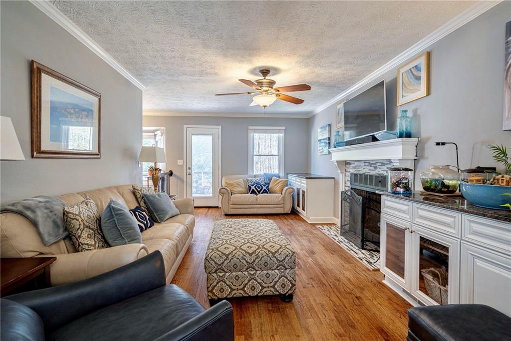 1262 Melton Drive SW