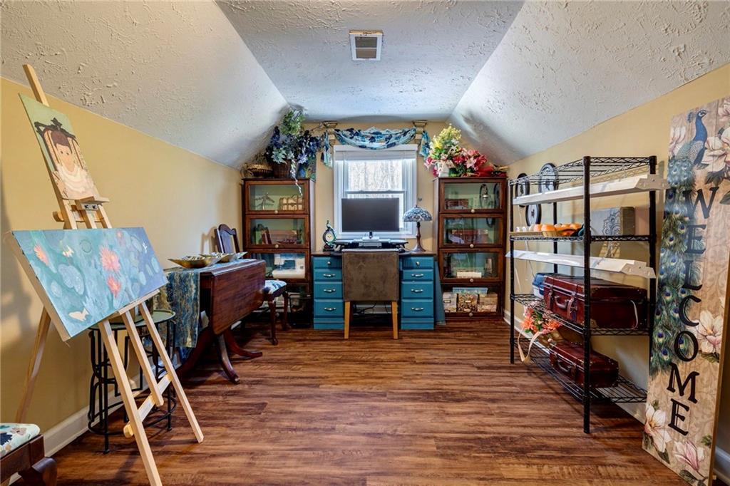 1262 Melton Drive SW