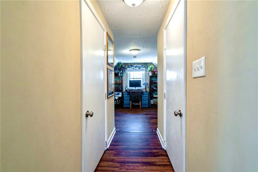 1262 Melton Drive SW