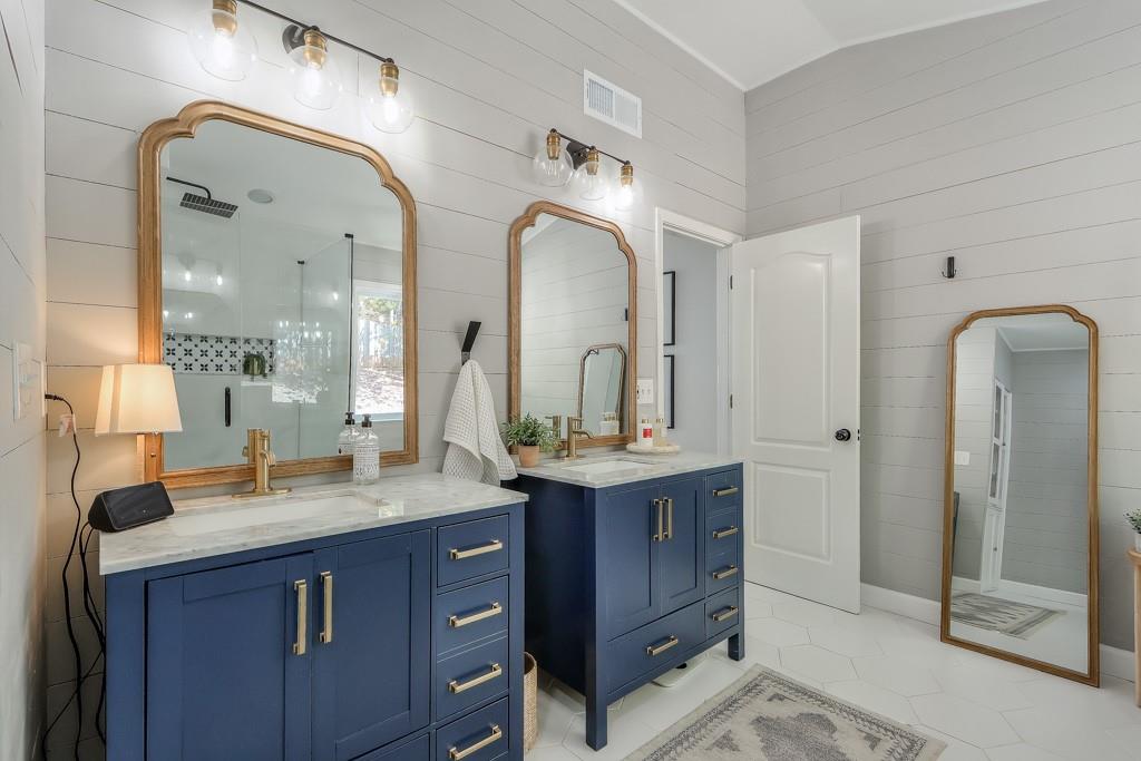 905 Liberty Ives Drive