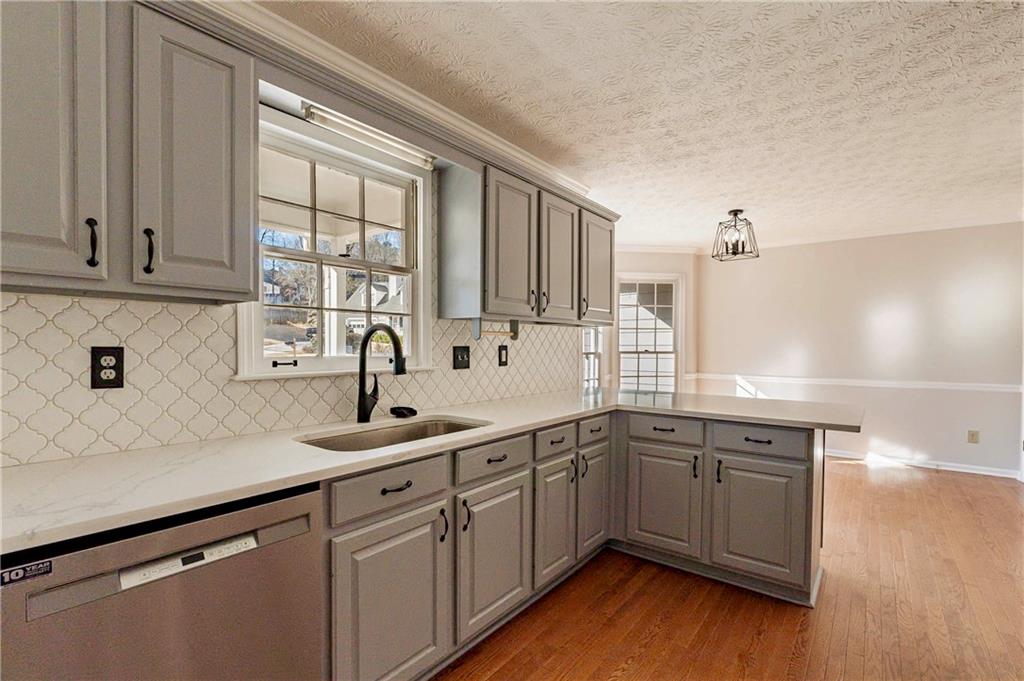 1635 Glenfield Drive