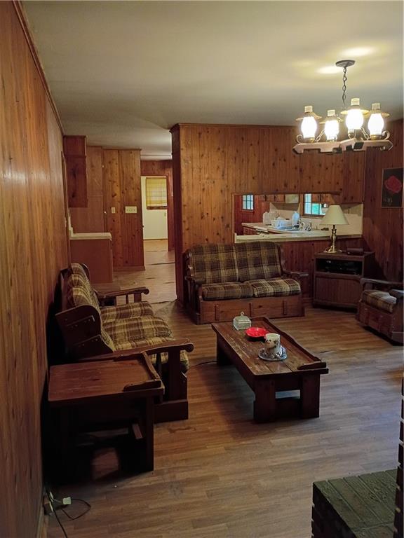 1880 Reynolds Road SW