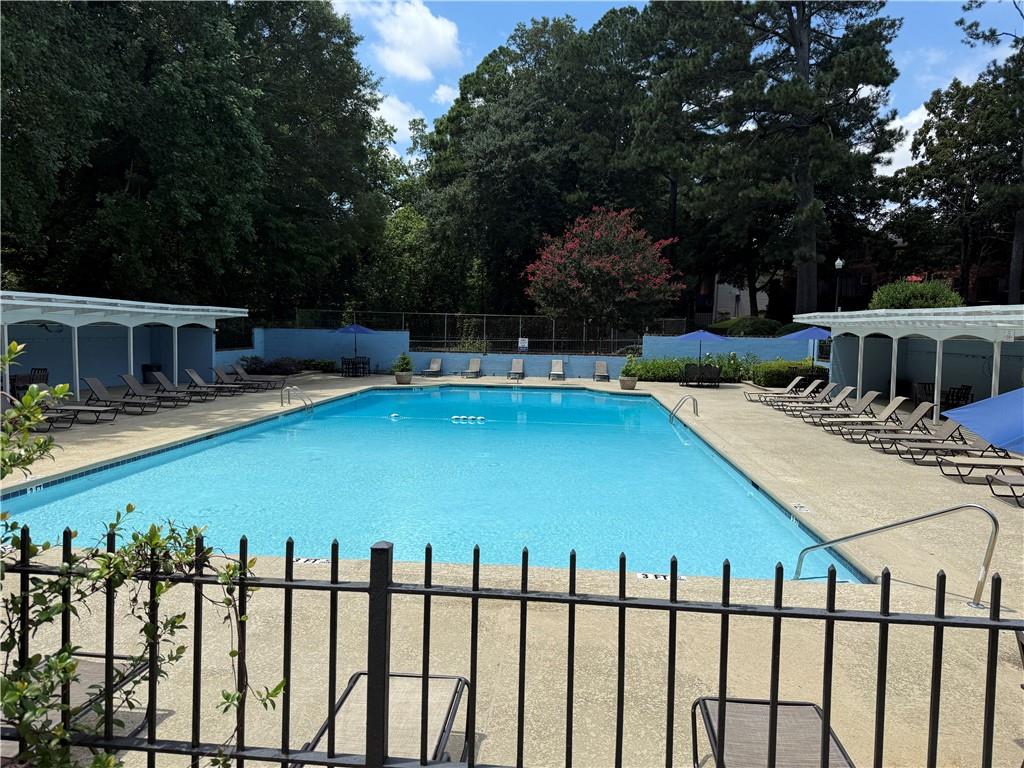 3085 Colonial Way Unit L