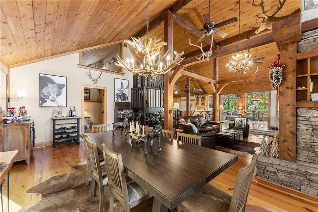 6615 Happy Hollow Trail