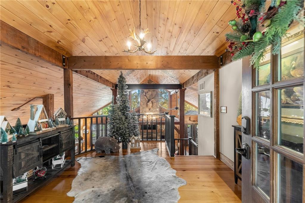 6615 Happy Hollow Trail